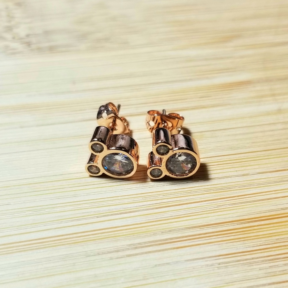 New Disney Mickey Diamond Stud Earrings Rose Gold!